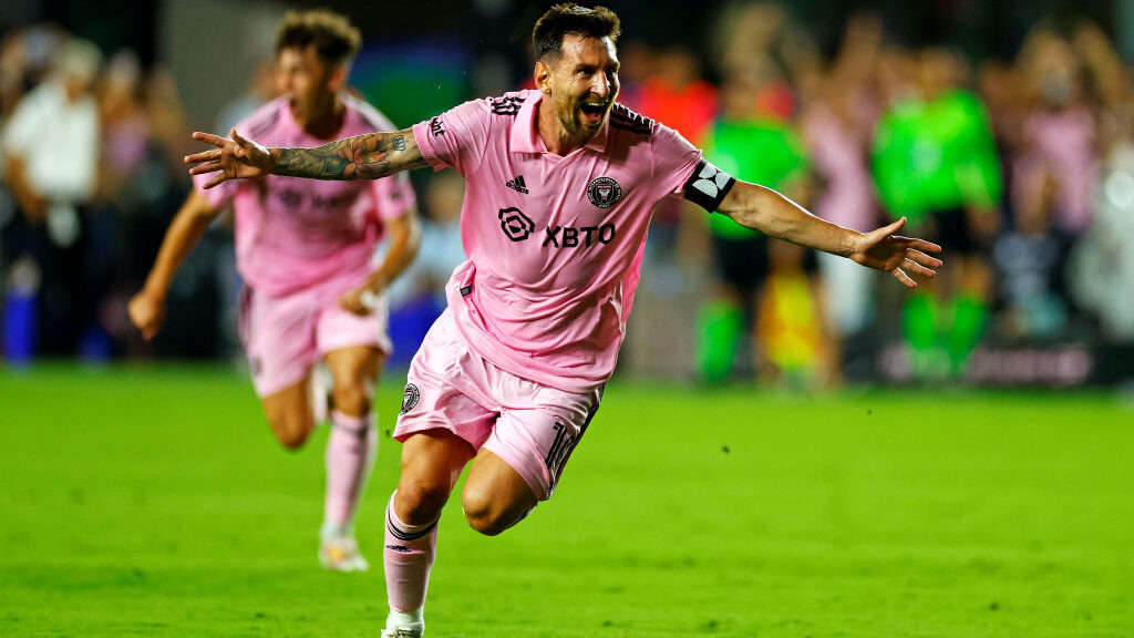 Messi's First MLS Goal Lifts Inter Miami to Victory!