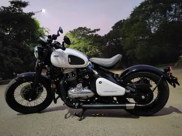 Jawa 42 Bobber new model